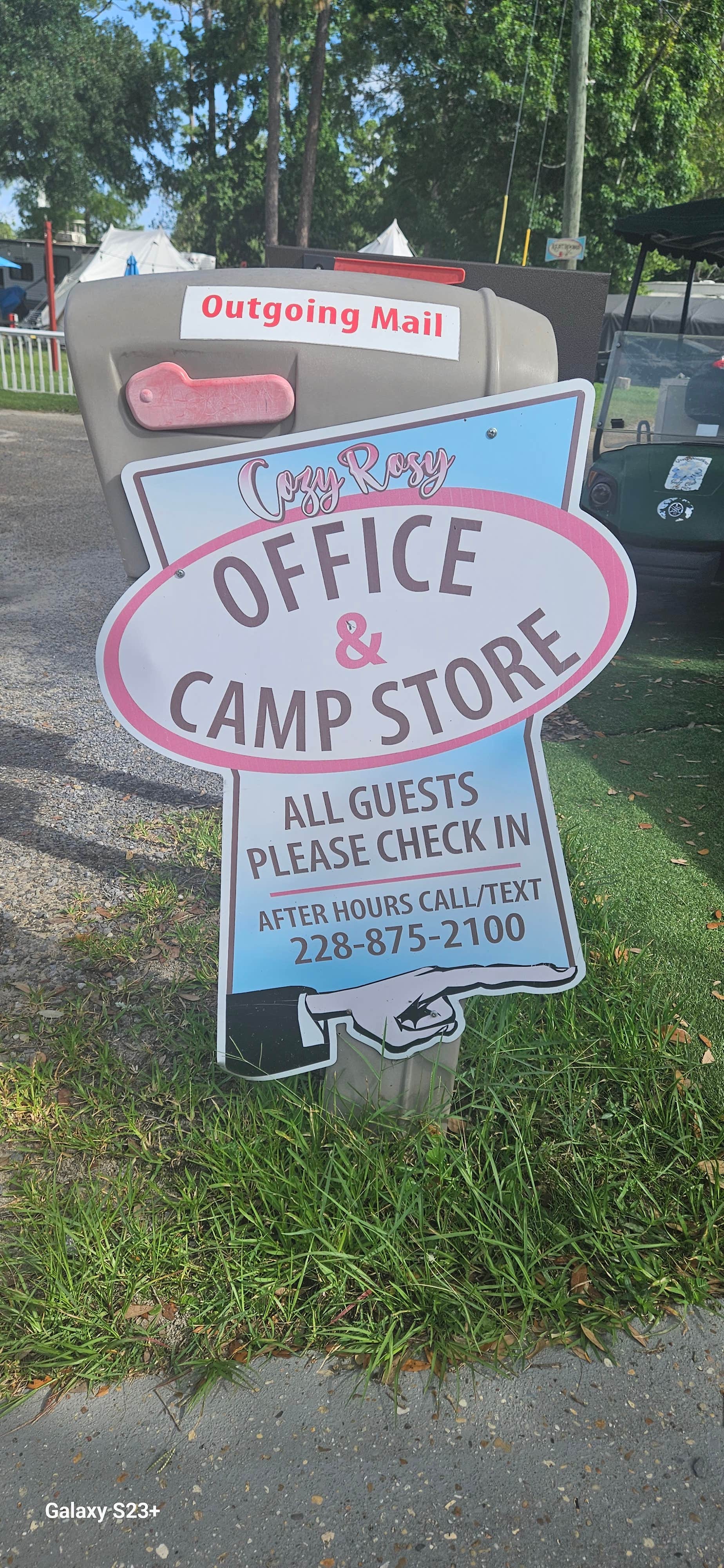 Camper submitted image from The Cozy Rosy RV Resort - 5