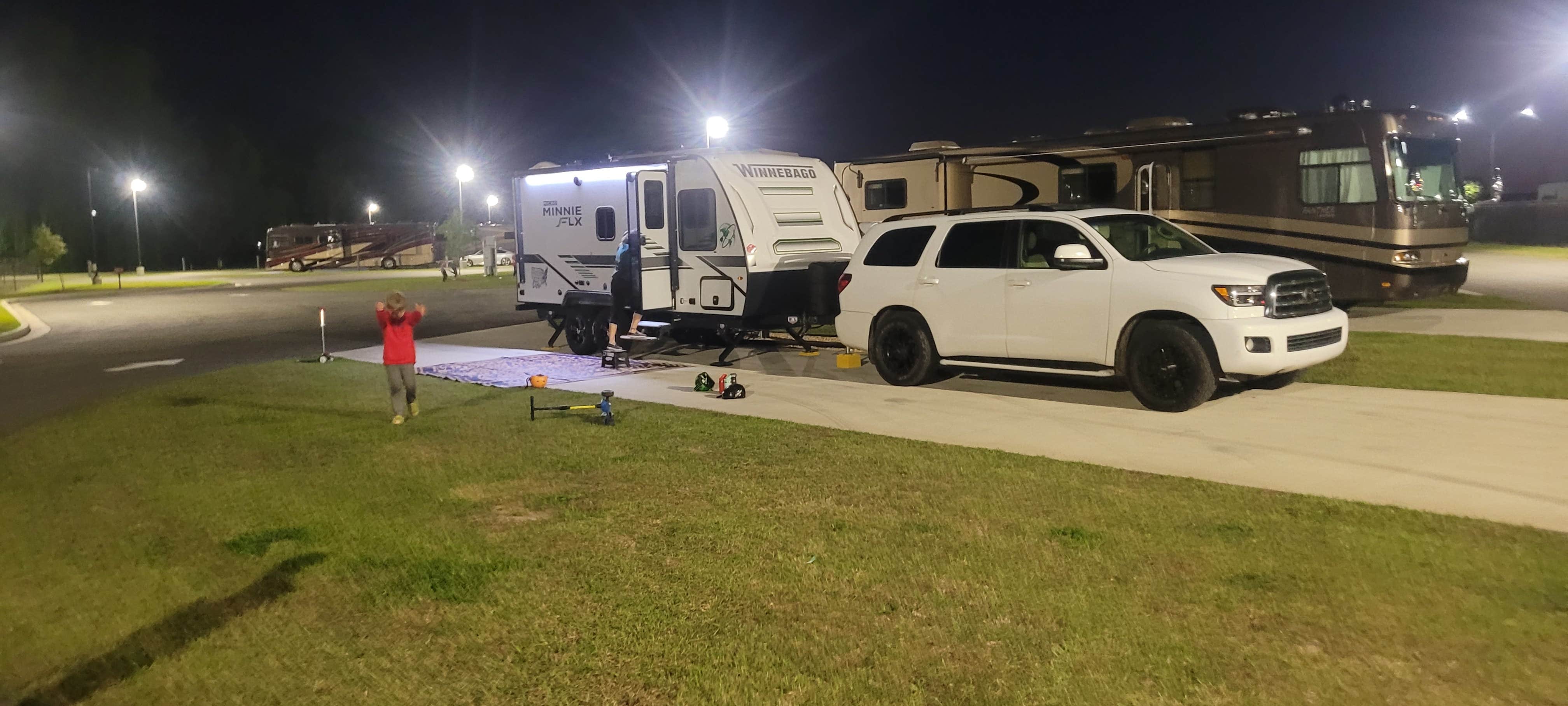 Camper submitted image from Tifton Overnight RV - 2