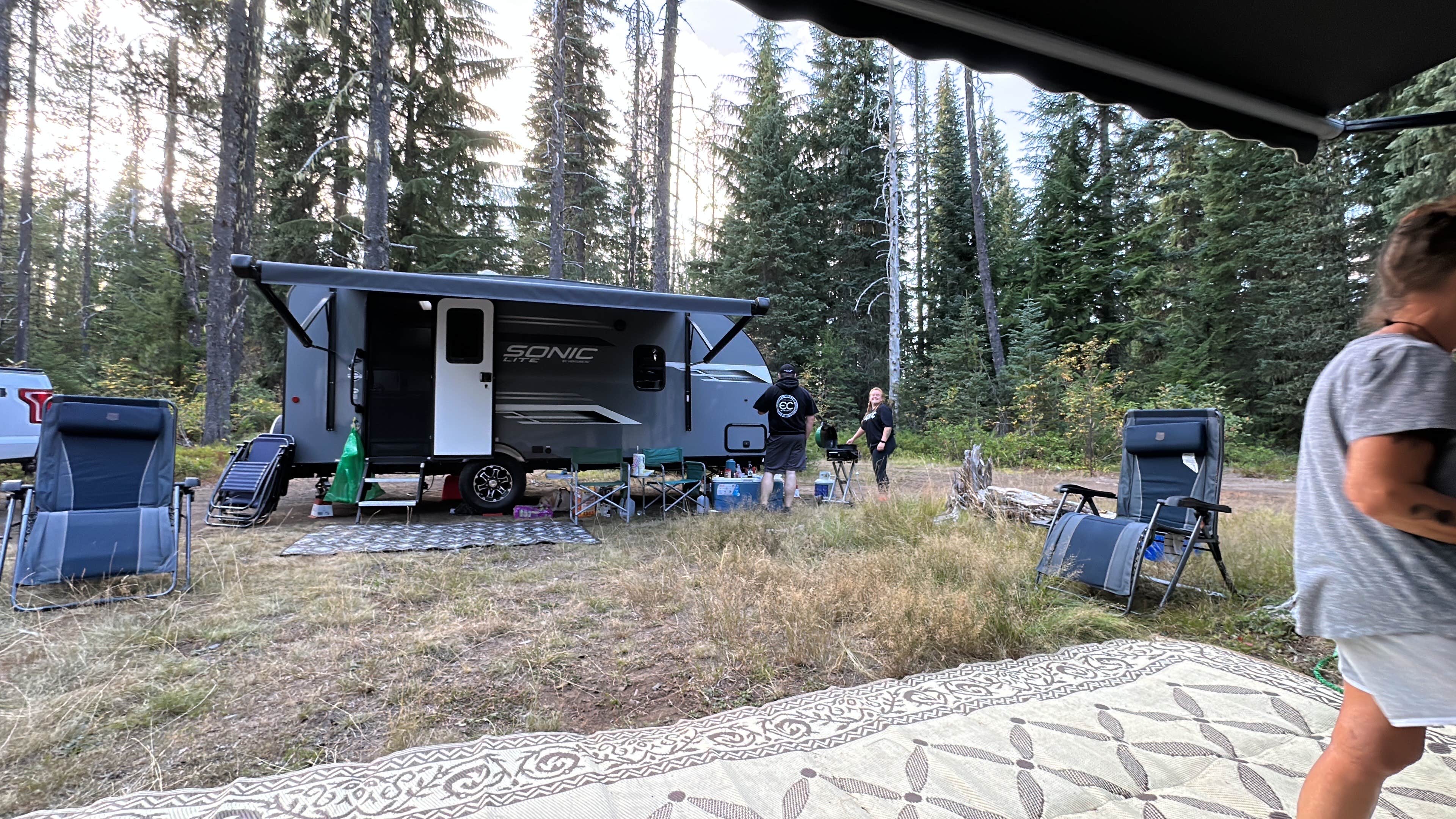 Camper submitted image from Trillium Lake Airstrip Dispersed - 3
