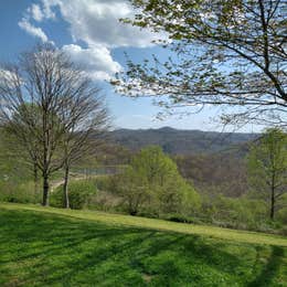 Twin Hollow Campground and Cabins