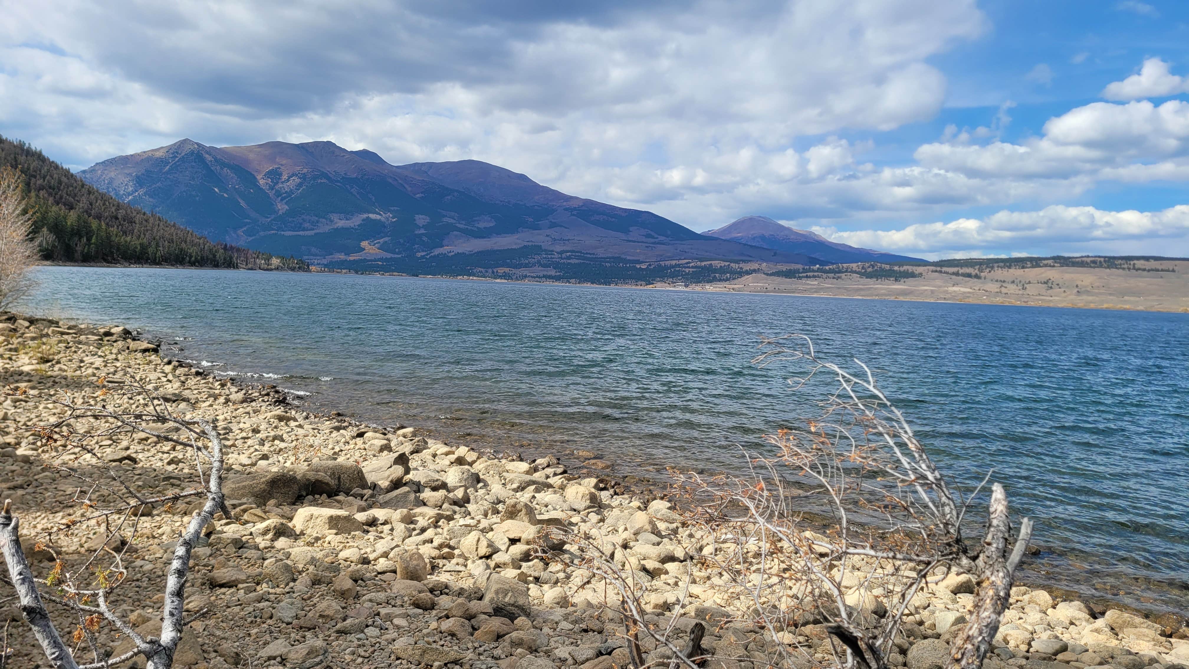 Camper submitted image from Twin Lakes Overlook Dispersed Camping - 4