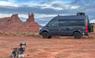 Mary B.'s photo of rv camping at Valley of the Gods Road Dispersed near Monument Valley, AZ
