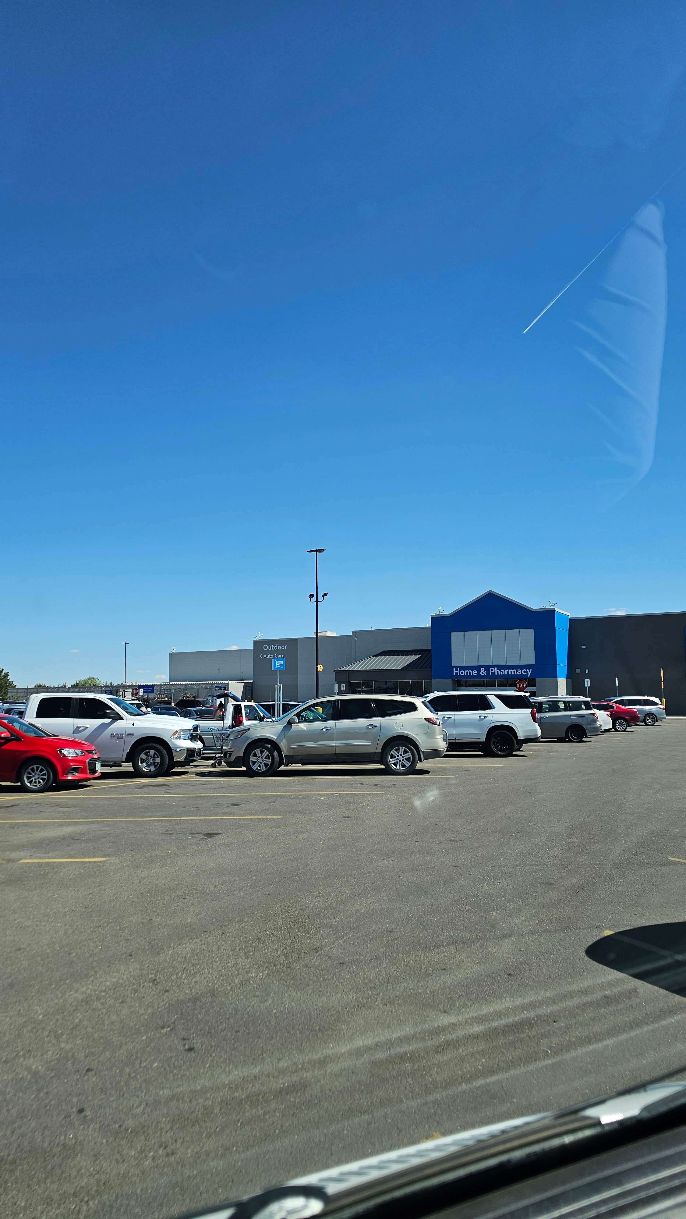 Walmart — La Junta Supercenter