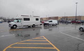 Raina H.'s photo of rv camping at Walmart — Shepherdsville Supercenter near Prospect, KY
