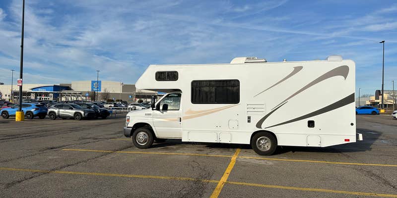 Camper submitted image from Walmart — Streamwood Supercenter