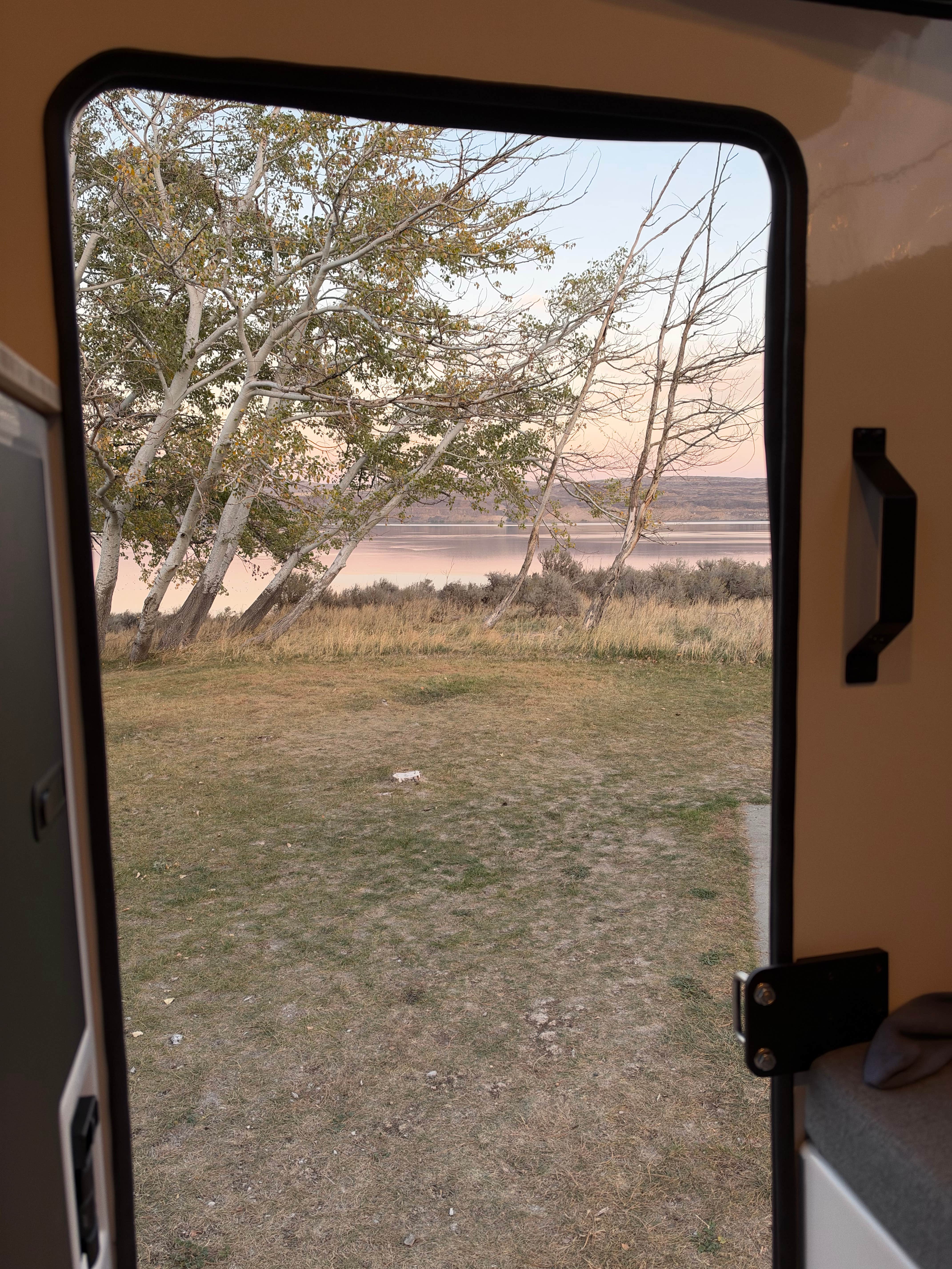 Camping near Jackson creek fish camp: Wanapum State Park Campground, Vantage, Washington