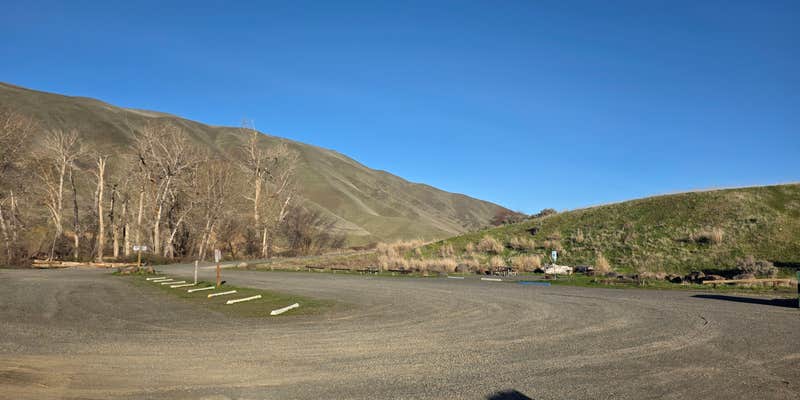 Camper submitted image from Lmuma Creek Campground - Yakima River Canyon