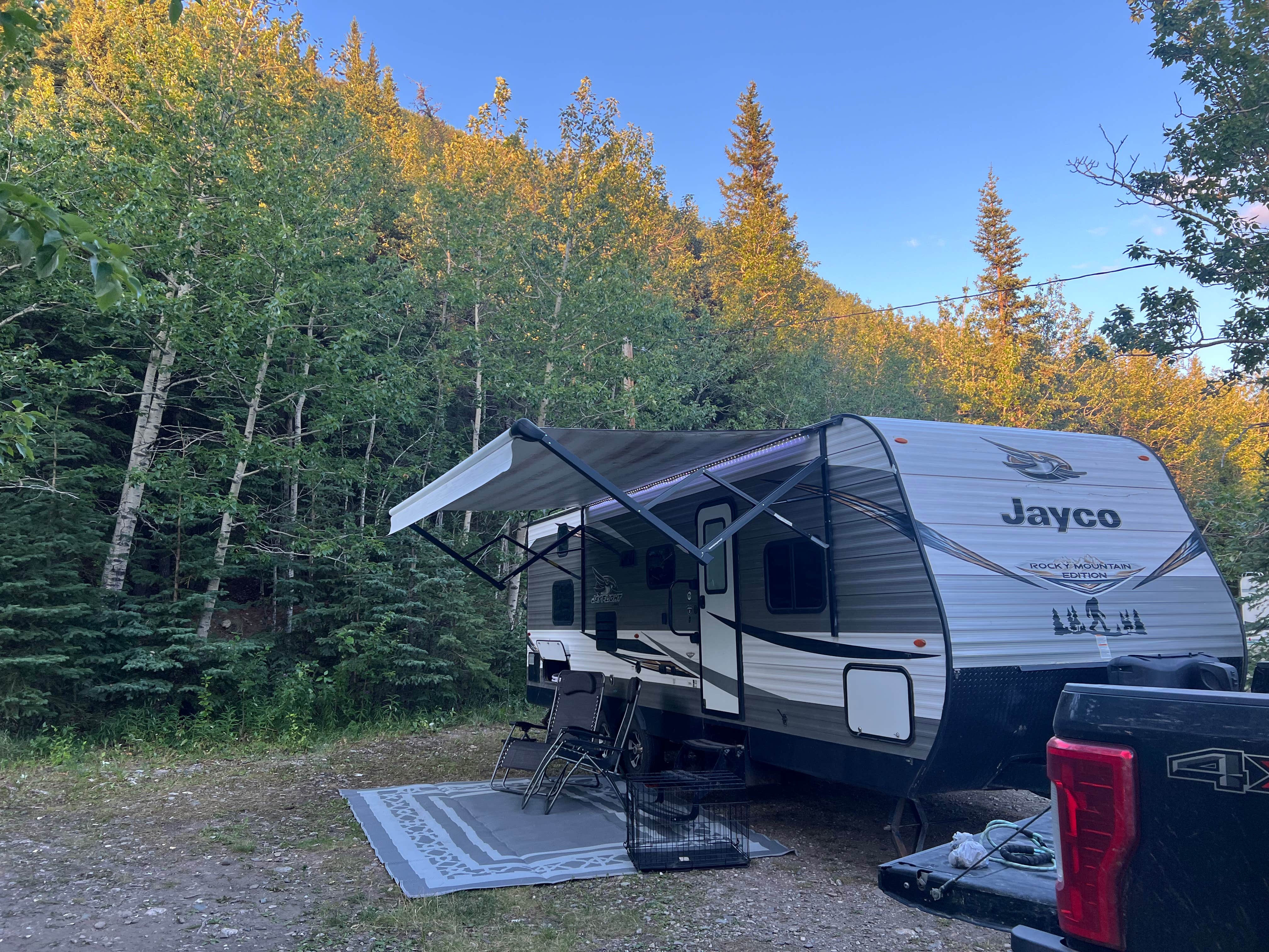 Camping near Riley Creek Campground — Denali National Park: Waugaman Village RV Park, Healy, Alaska