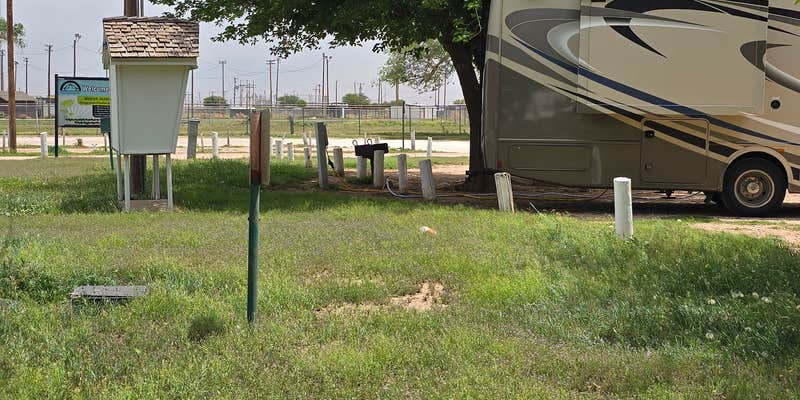 Camper submitted image from Waylon Jennings RV Park