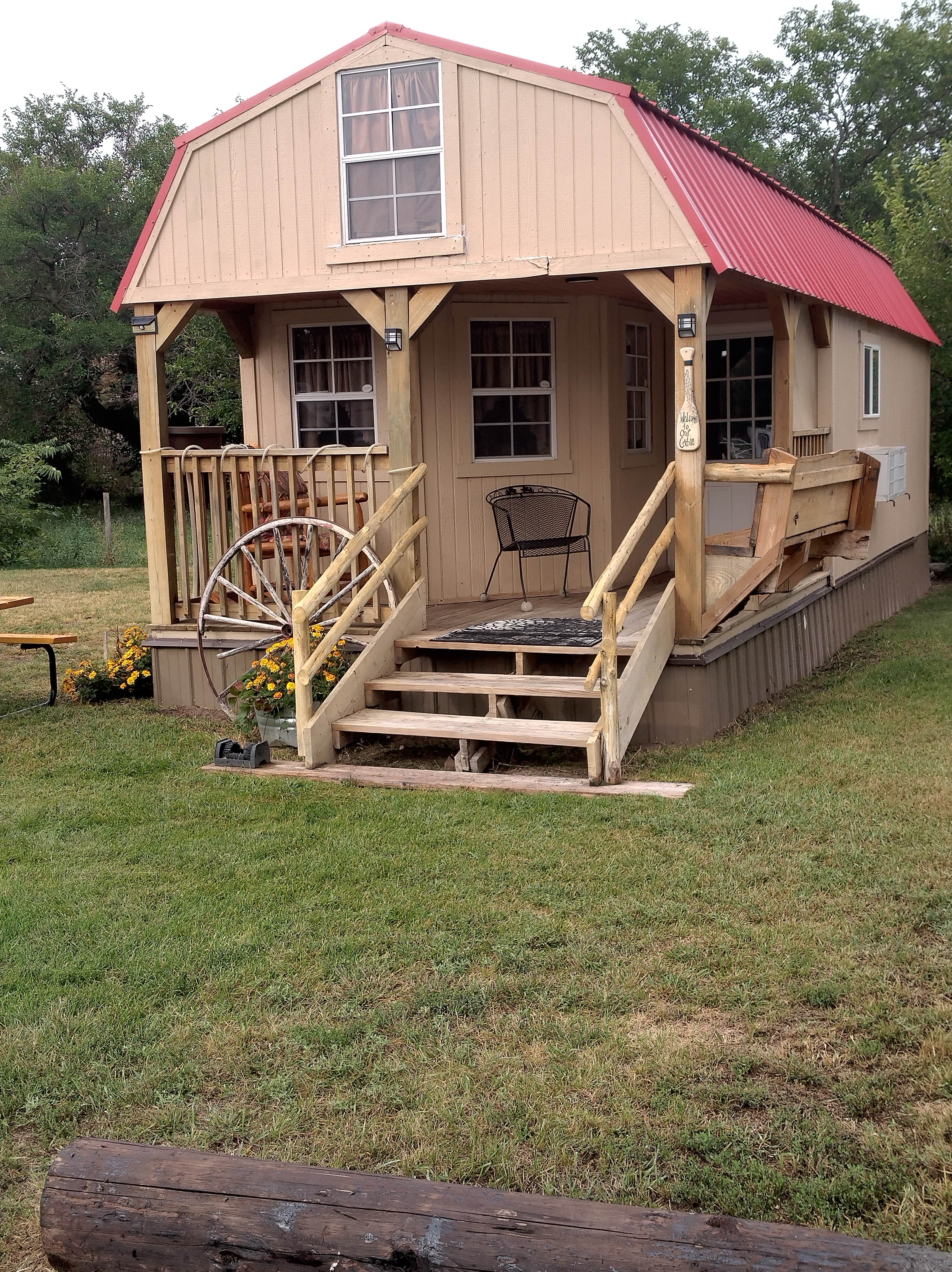 Camper submitted image from Oregon Trail RV Park (formerly The Wheel inn Rv Park) - 1