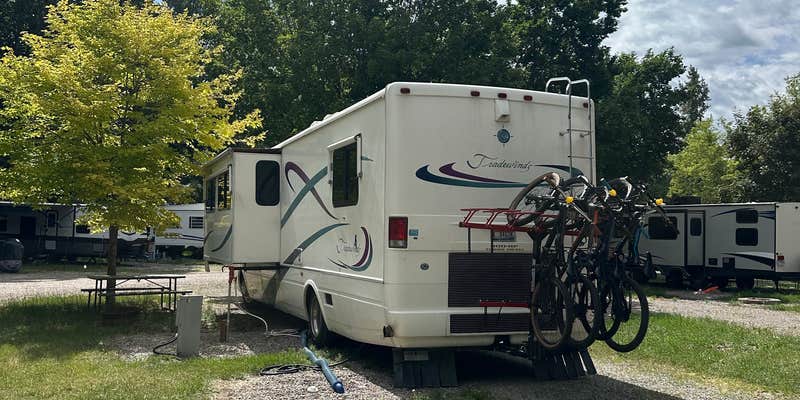 Camper submitted image from 3 Bears Campground and RV Park
