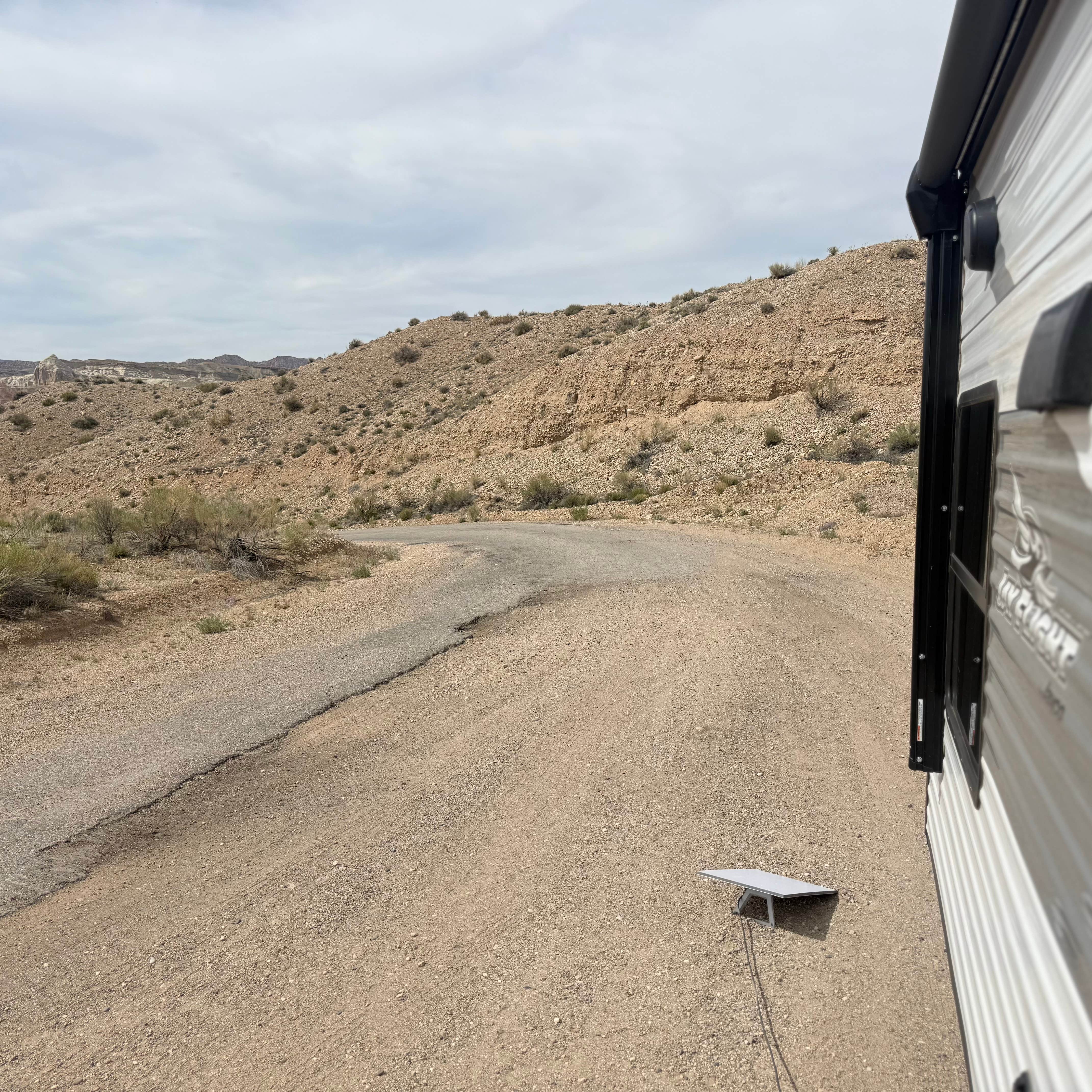 Camping near Kitchen Corral Wash: White House Free Camping, Big Water, Utah