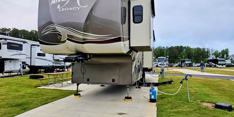 Camper submitted image from Winding Waters RV Resort