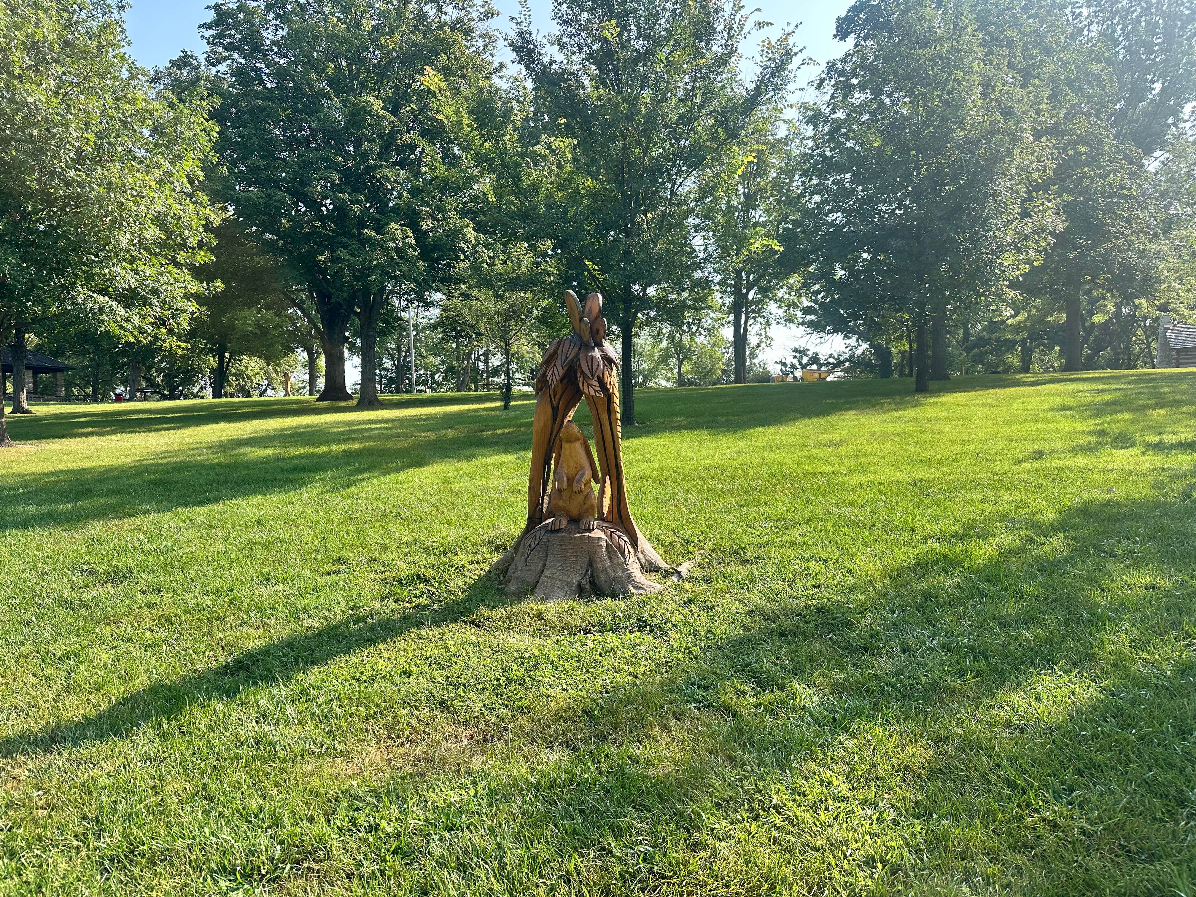 Camping near Criss Cove County Park: Winterset City Park, Winterset, Iowa