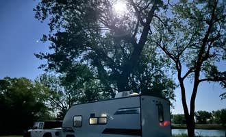 Camping near George H Clayton Campground (Hall County Park): Wood River West State Wildlife Management Area, Alda, Nebraska