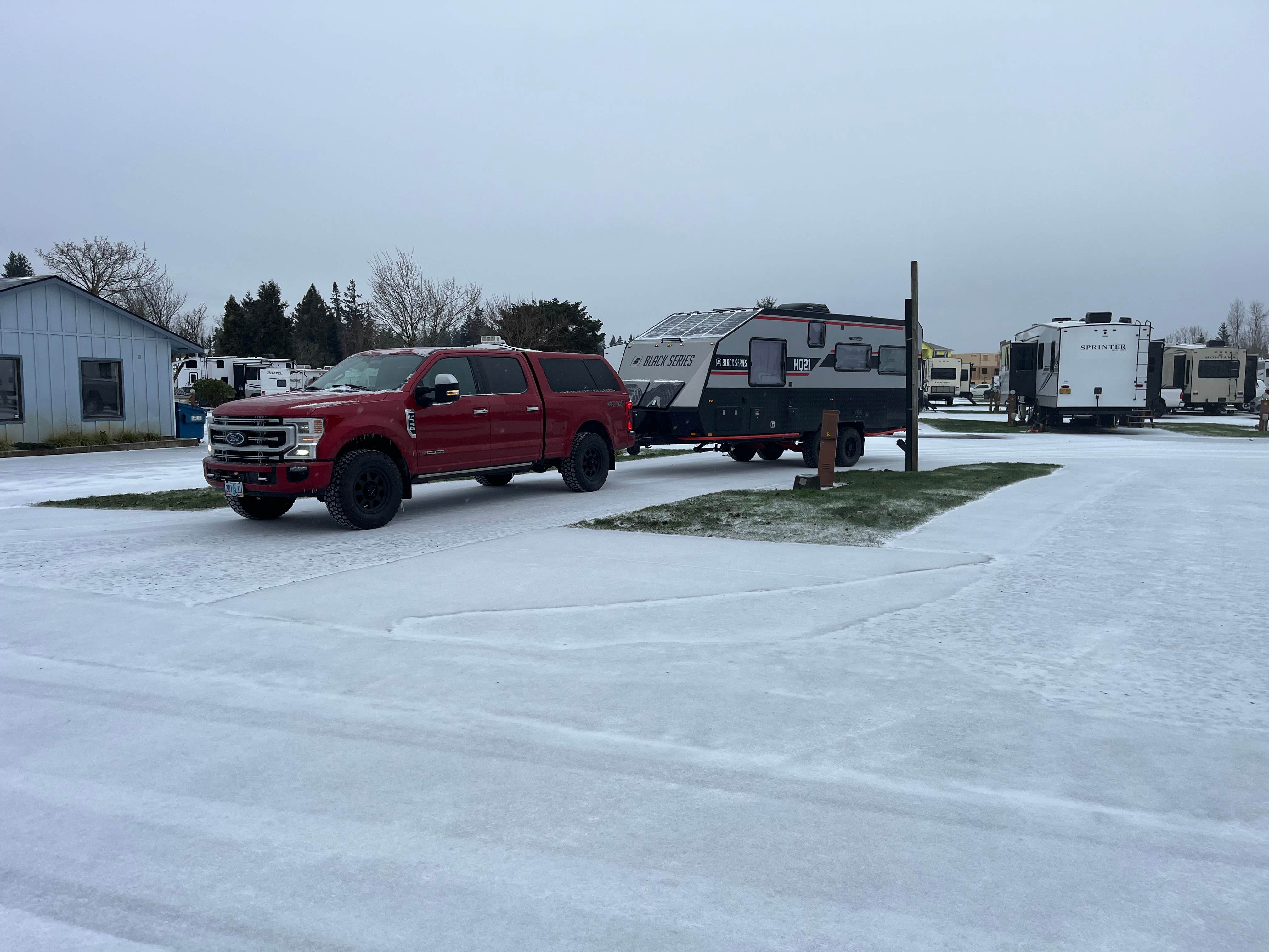 Camper submitted image from Portland-Woodburn RV Park - 4