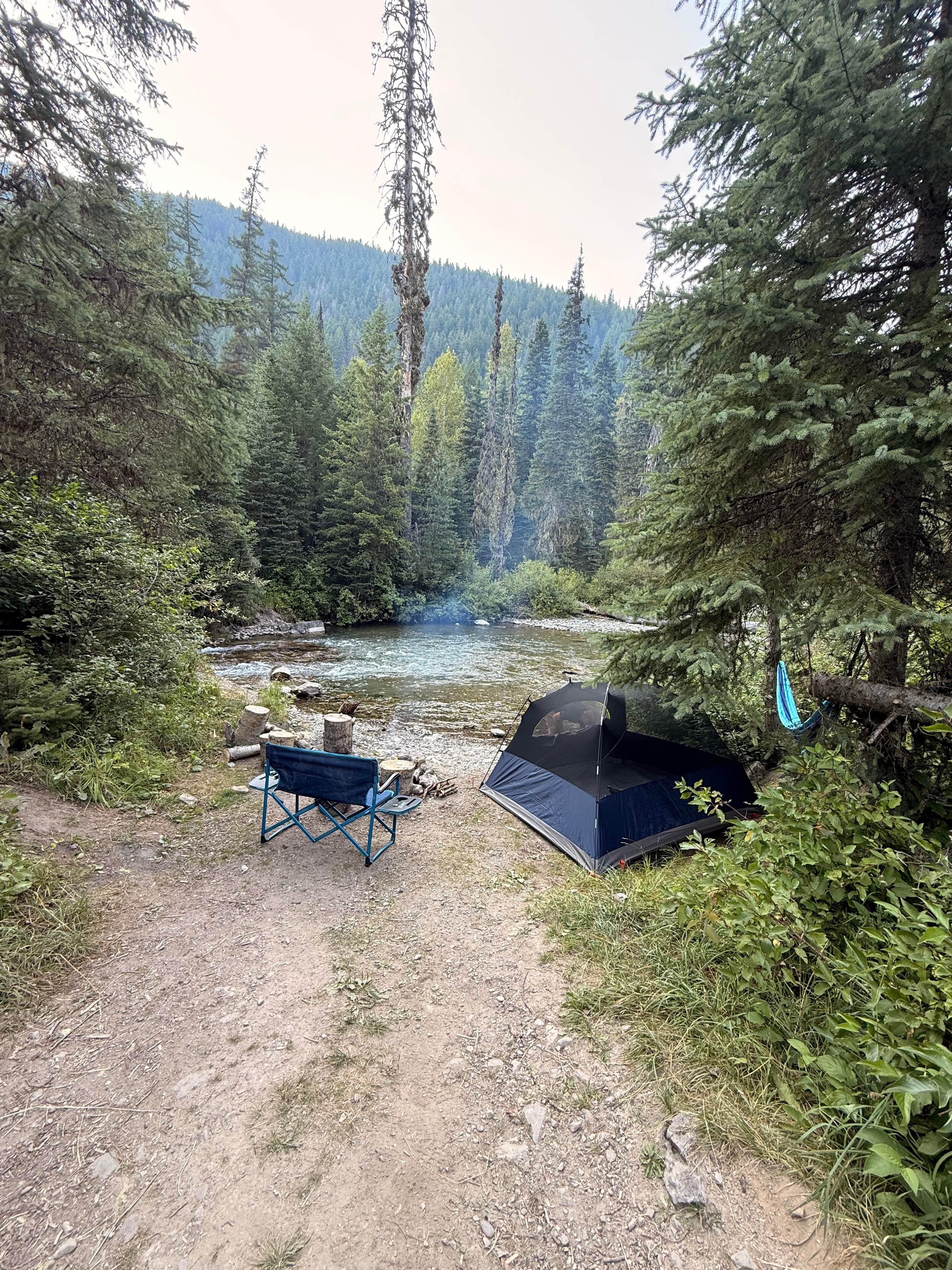 Camping near Lost Johnny Point Campground: Wounded Buck Landing Dispersed, Martin City, Montana