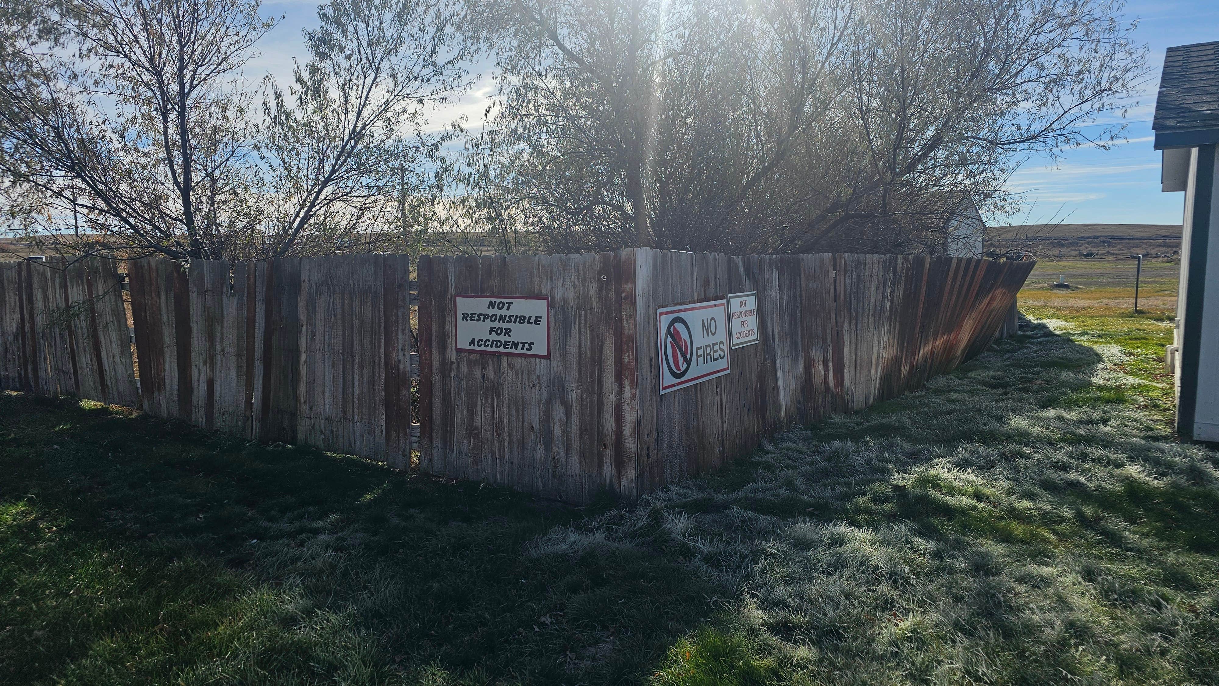 Camping near Prairie View Campground: Lost Springs City Park, Glendo, Wyoming