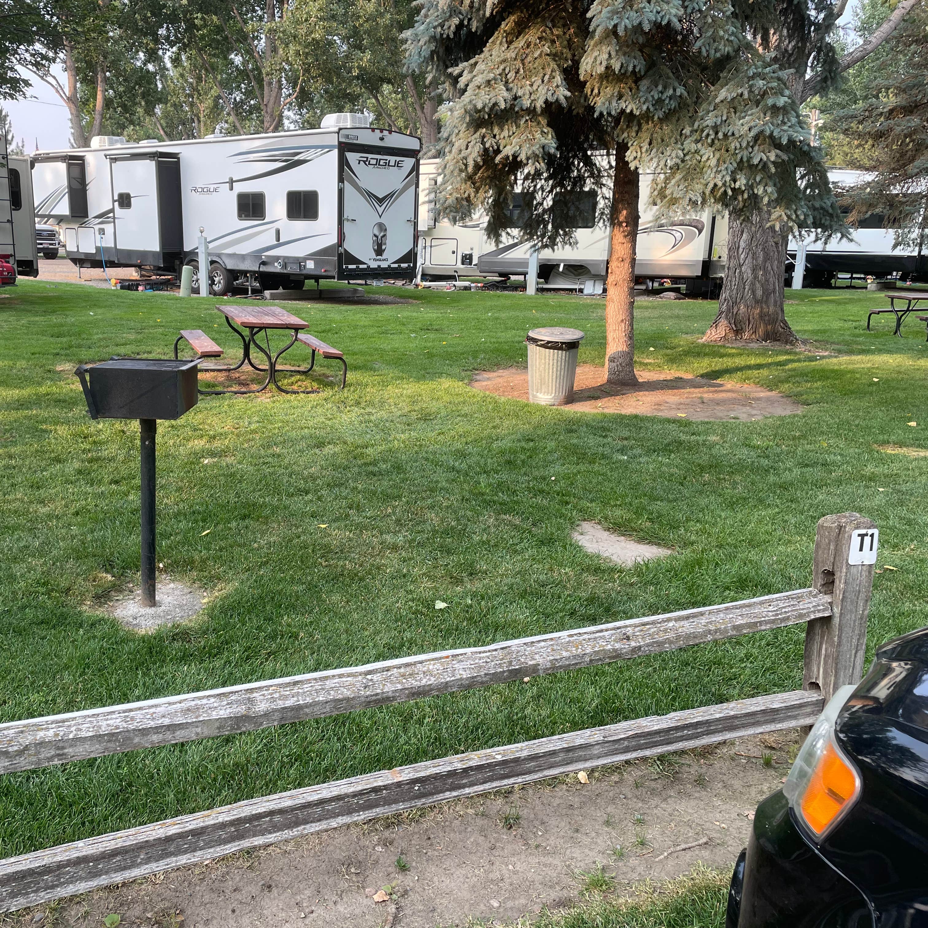 Yellowstone River RV Park & Campground | Billings, Montana